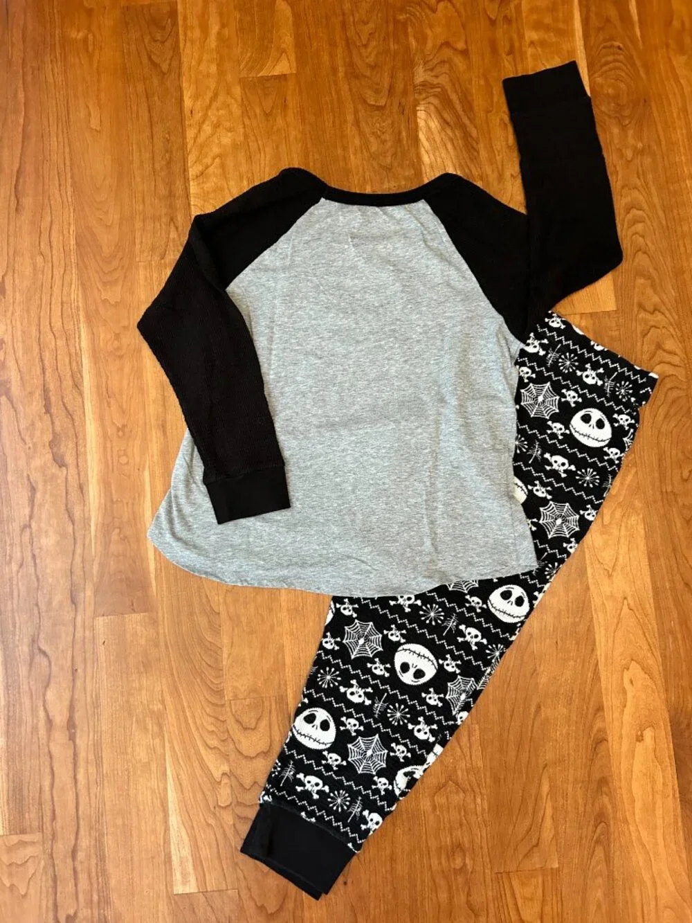 Nightmare Before Christmas Pajama Set - Large